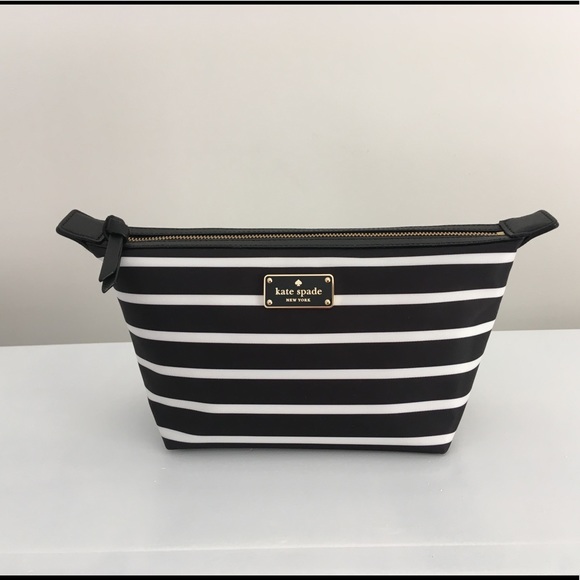 kate spade Handbags - Kate Spade Jodi Wilson Road French Stripe